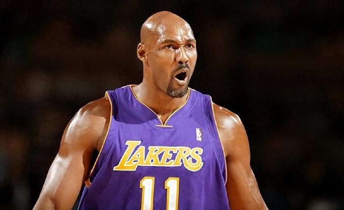 实力尚存却退役的10大NBA球星！伯德太特别，乔丹科比圆满谢幕