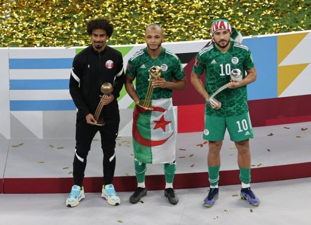 万博体育APP-【亚洲金球奖圆桌】日韩伊沙外 亚洲足坛卧虎藏龙